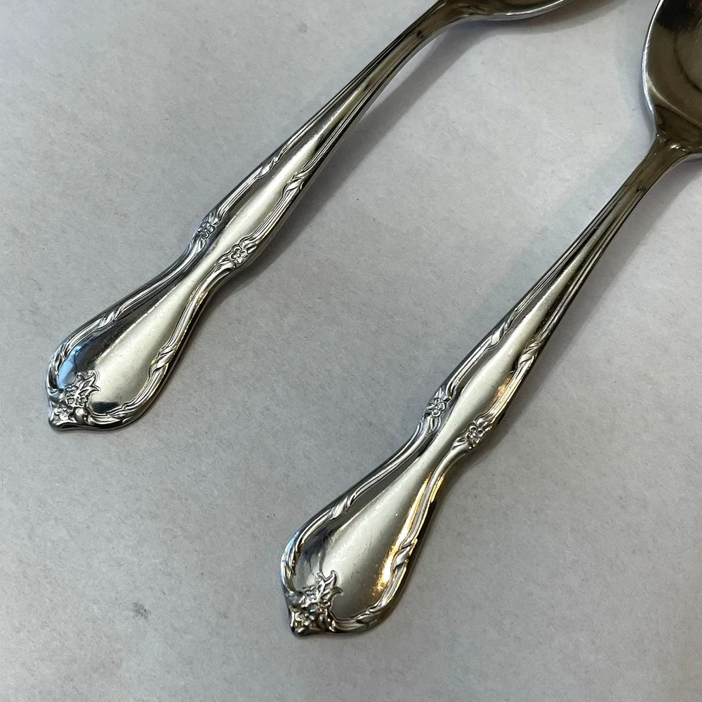 2 Insico International Silver Stainless Serving Spoon Victorian Charm Embassador